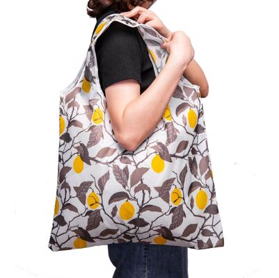 سعر جيد Custom Logo Printing 210D Polyester Shopping Bag - Folding and Portable Eco-Friendly Tote Bag الانترنت