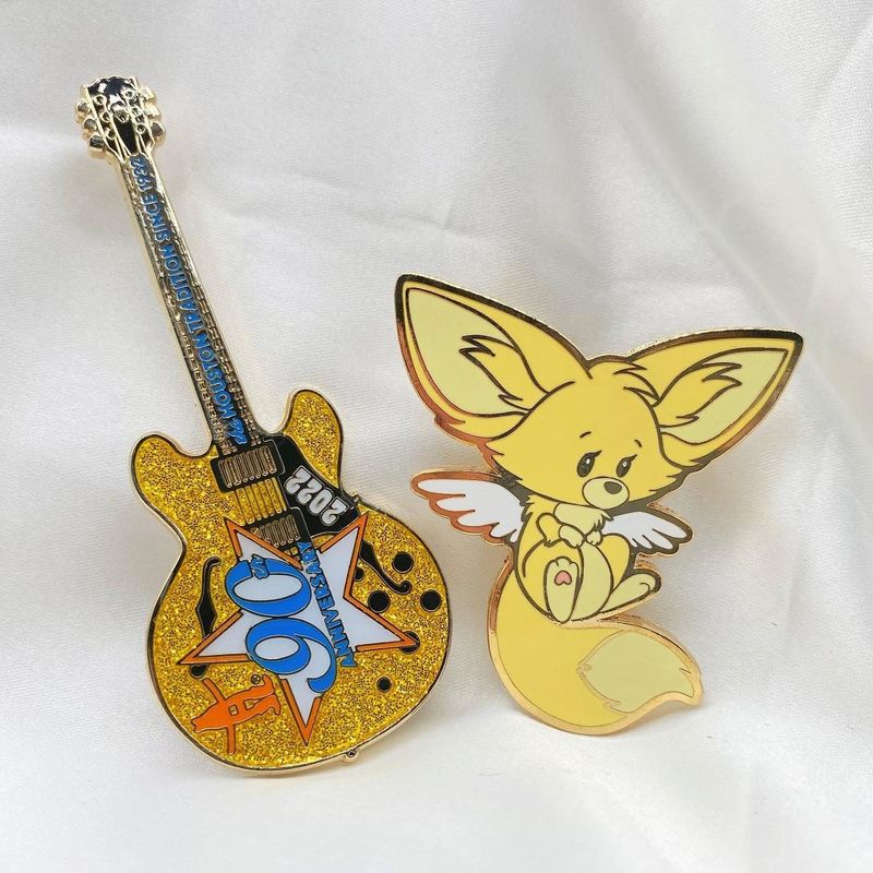 Pin Badges for Identity Identification Custom Lapel Pins in Schools Companies and Organizations