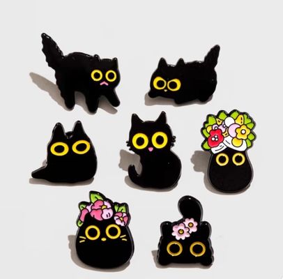 الجودة العالية الصب المعدن الحرفية الوردة الذهبية المصفاة شارة دبوس المعدن الصلبة الدبوس المسمار المخصص