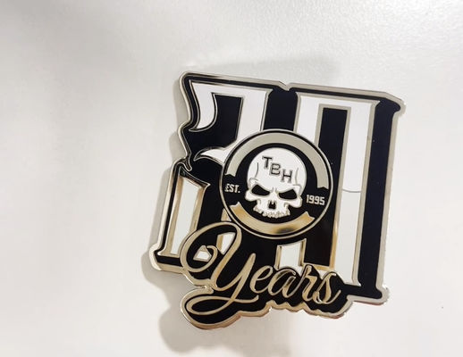 سعر جيد دبوسات المينا الصلبة المخصصة للهدايا التجارية الانترنت