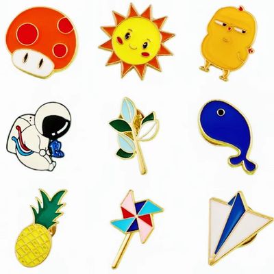 سعر جيد دبوسات الزنك المصنوعة خصيصاً من سبائك الزنك مع المينا الصلبة والشعار الشخصي للهدايا التجارية الانترنت