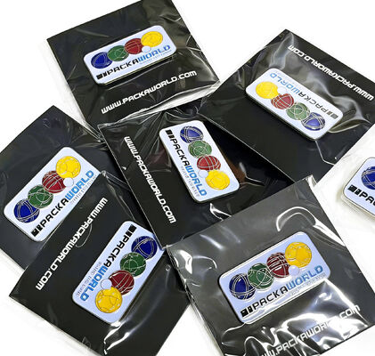 اصنع لنفسك دبوساً من الميناً لامعاً بمنتهى ناعم أو صلب وطباعة فوق البنفسجية و تصميم كرتوني رائع